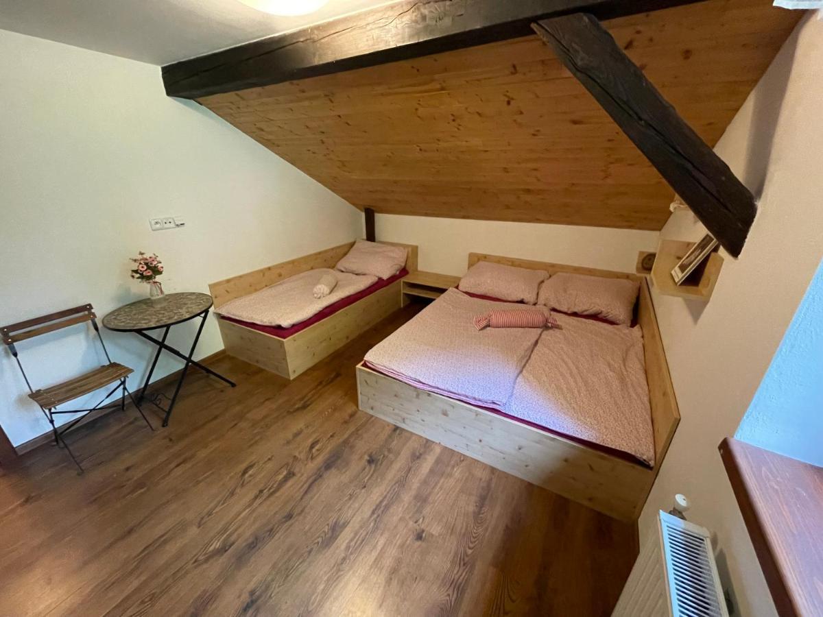 Villa Vladimir, Rekreacni Stredisko Šternberk Exterior foto